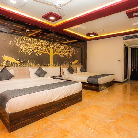 Hotel Eagle Inn Udaipur Exteriör bild