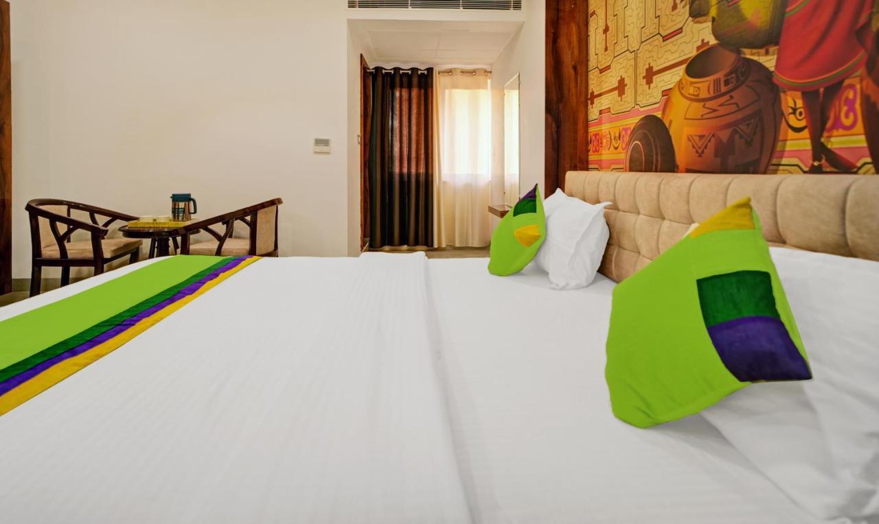 Hotel Eagle Inn Udaipur Exteriör bild