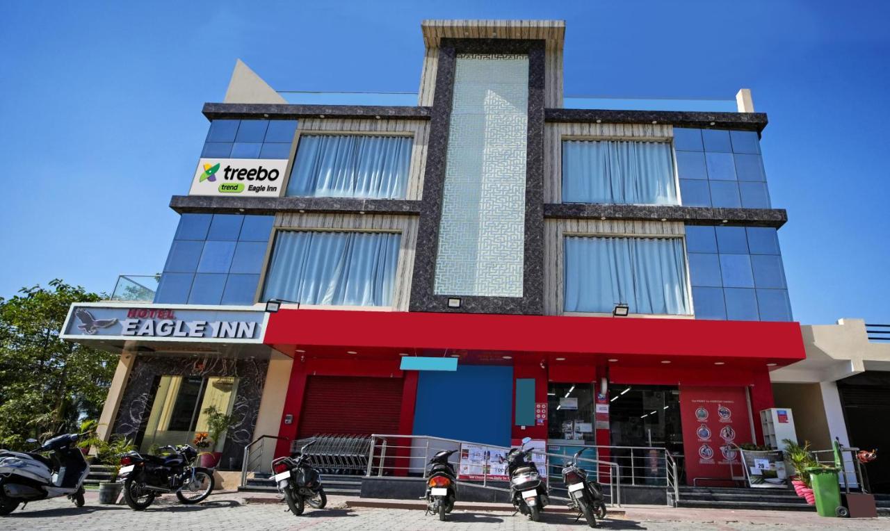 Hotel Eagle Inn Udaipur Exteriör bild