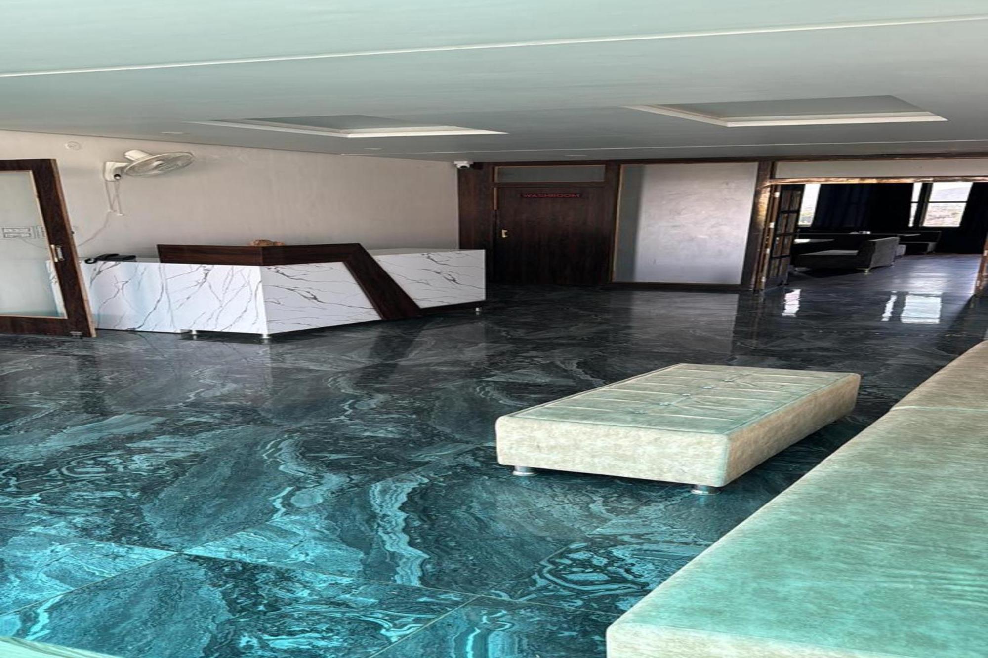 Hotel Eagle Inn Udaipur Exteriör bild
